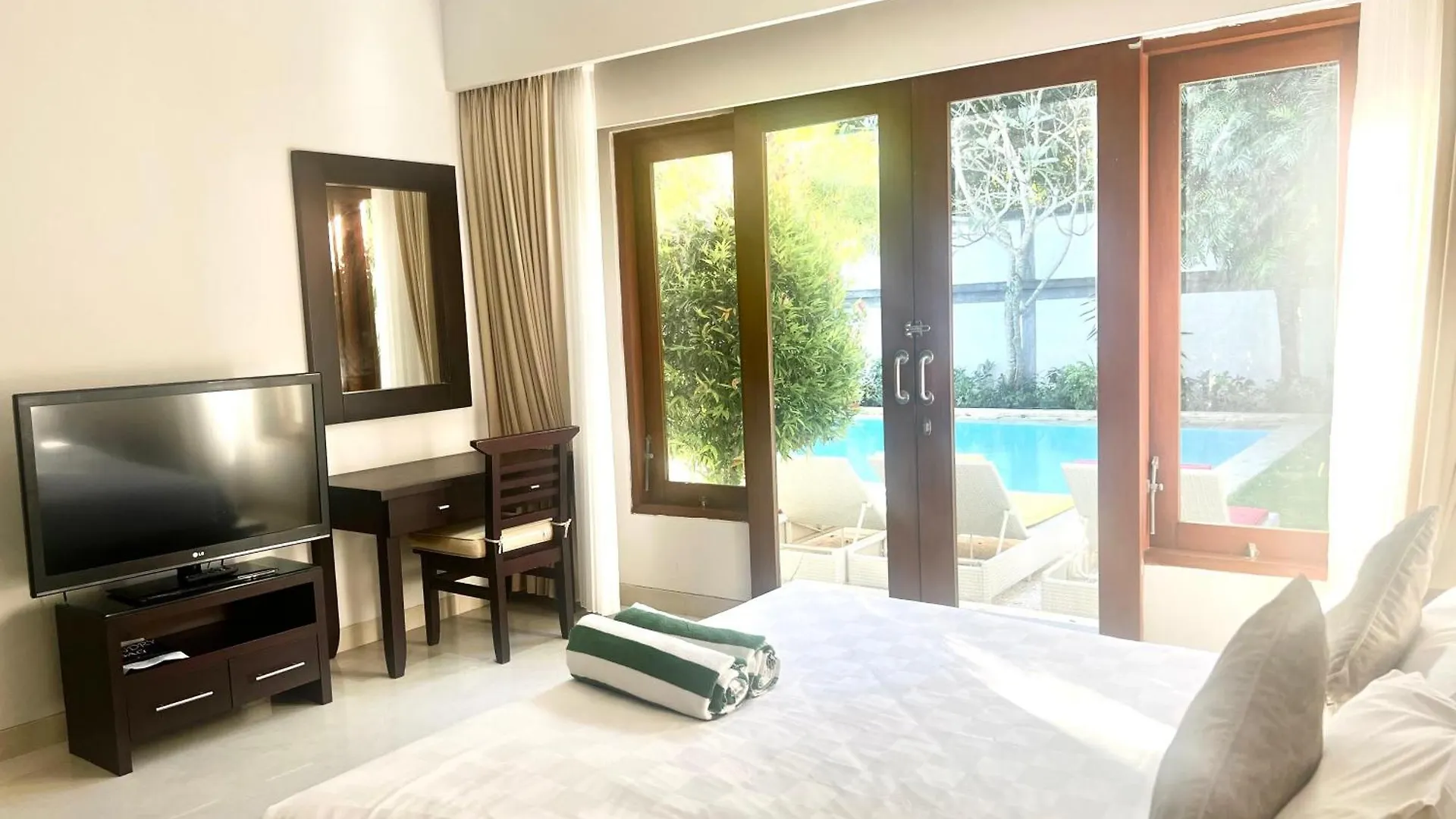 Charlie Guest House Nusa Dua  Indonesia